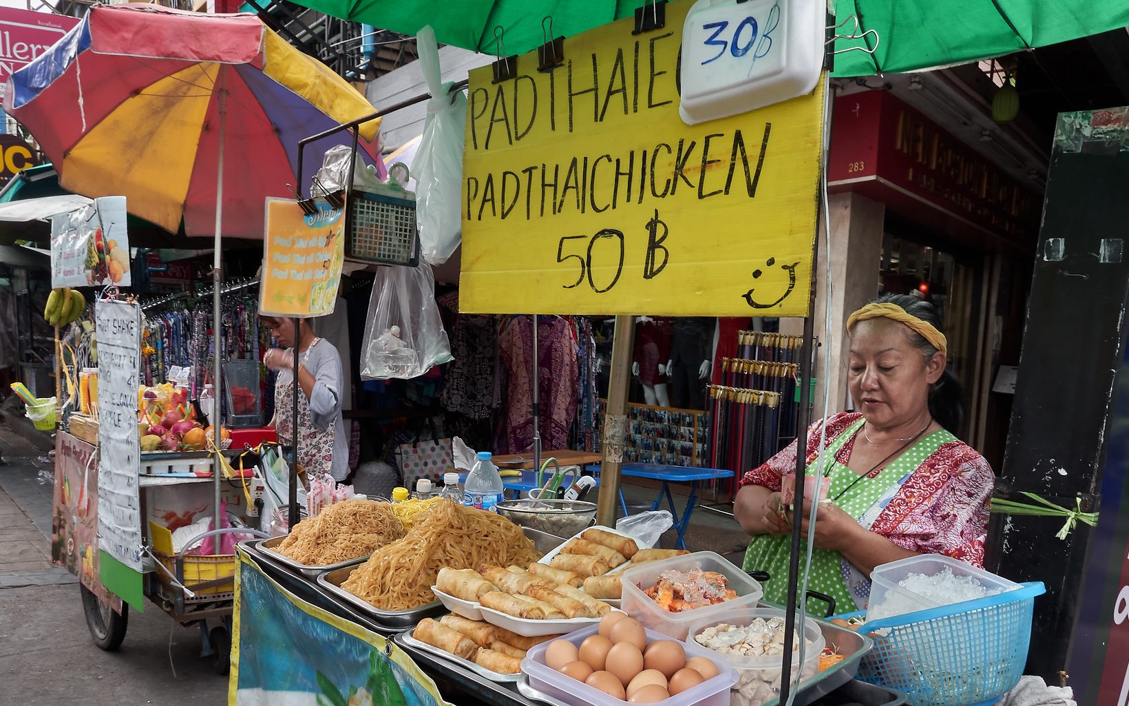 10 Baht Pad Thai: Finding Thailand's Best Street Food