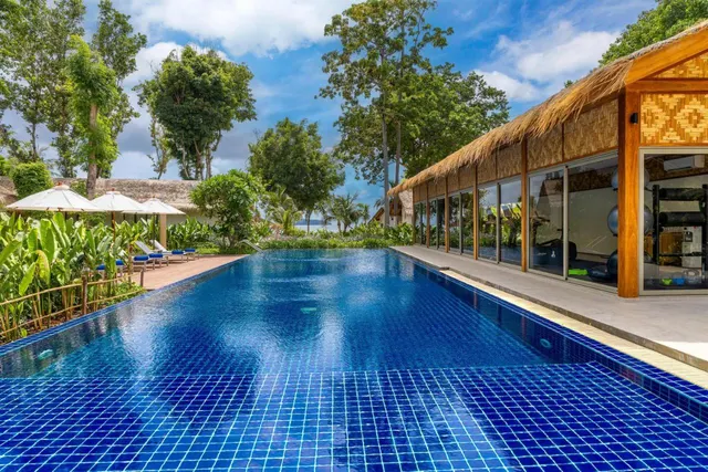OUTRIGGER Phi Phi Island Resort, photo 4