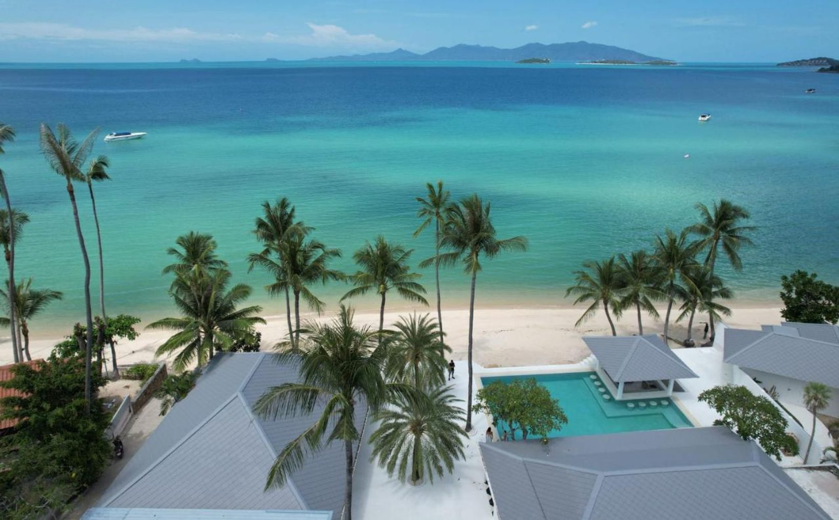 Tembo Beach Club & Resort