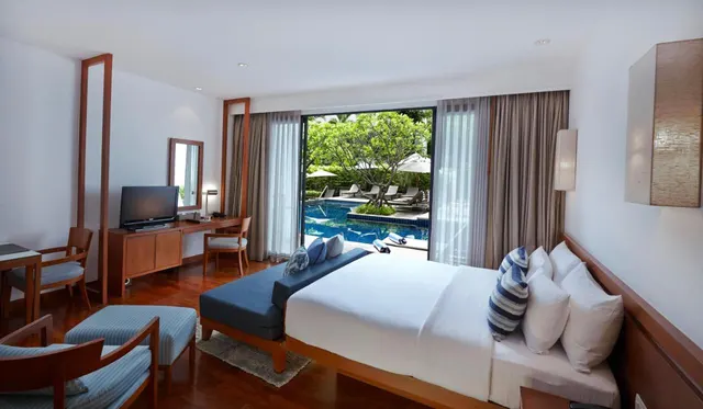 Woodlands Suites Serviced Residences, photo 2